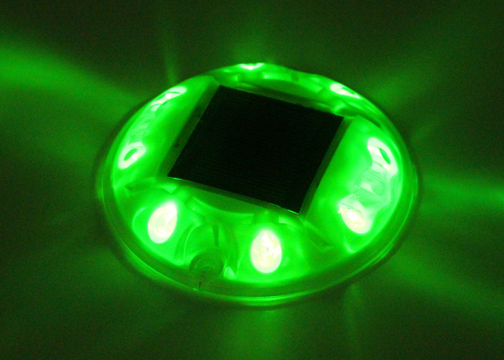 塑料太阳能道钉